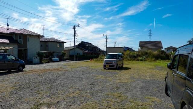 西蓮寺　駐車場